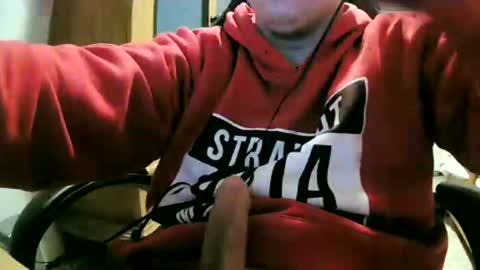 Cuteboy090 online show from 23, 12, 2024