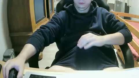 Cuteboy090 online show from 3, 10, 2025