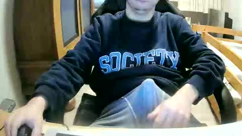 Cuteboy090 online show from 18, 3, 2026