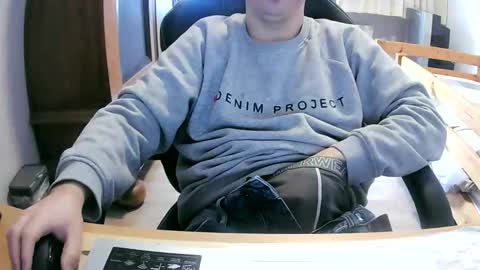 Cuteboy090 online show from 18, 4, 2026