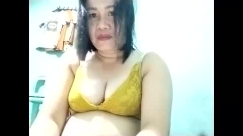 Snapshot of cutechey06 chatting on 24, 9, 2025 Sky online show from 24, 9, 2025