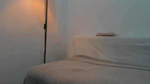 cuteeboy online show from 18, 2, 2025