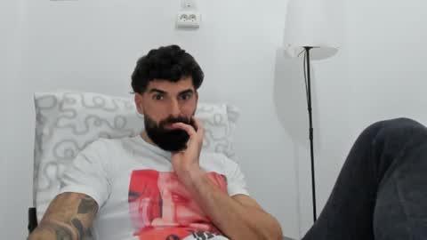 Snapshot of cuteeboy chatting on 6, 2, 2026 cuteeboy online show from 6, 2, 2026