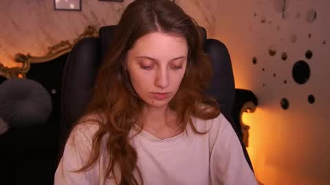 Snapshot of cuteefoxy chatting on 12, 5, 2026 Foxy online show from 12, 5, 2026