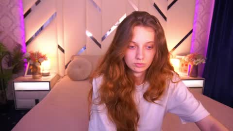 Snapshot of cuteefoxy chatting on 23, 5, 2026 Foxy online show from 23, 5, 2026