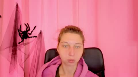 Elli online show from 19, 11, 2025