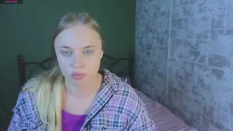 Snapshot of cutefever chatting on 20, 7, 2026 Amyy online show from 20, 7, 2026
