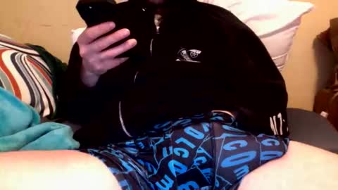 Snapshot of cutehungboi chatting on 1, 2, 2026 cutehungboi online show from 1, 2, 2026