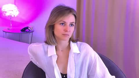 cutemirage online show from 22, 10, 2025