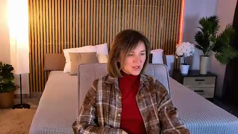 Snapshot of cutemirage chatting on 29, 5, 2026 cutemirage online show from 29, 5, 2026
