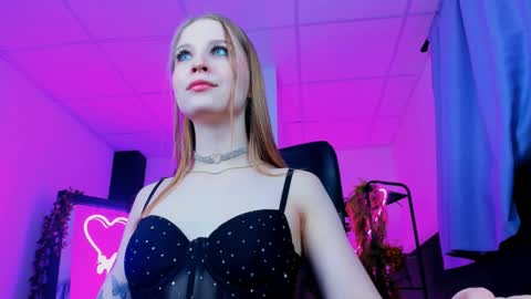 Rina online show from 5, 12, 2024