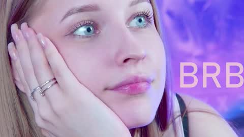 Snapshot of cutemousee chatting on 2, 2, 2026 Rina online show from 2, 2, 2026