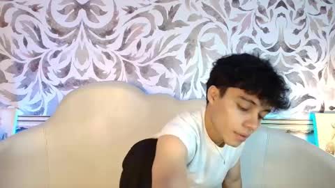 cutenaked_ online show from 4, 2, 2026