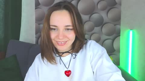 Snapshot of cutesmile_sharon chatting on 14, 2, 2025 cutesmile sharon online show from 14, 2, 2025