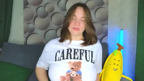 Snapshot of cutesmile_sharon chatting on 18, 2, 2025 cutesmile sharon online show from 18, 2, 2025