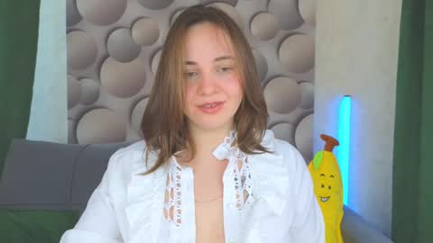 Snapshot of cutesmile_sharon chatting on 26, 2, 2025 cutesmile sharon online show from 26, 2, 2025