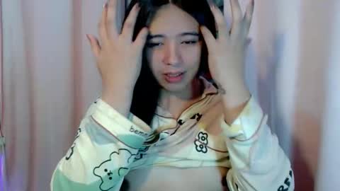 cute online show from 2, 2, 2026