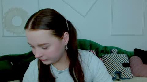 Nika  online show from 16, 10, 2025