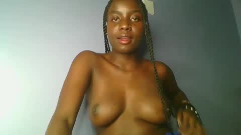 Snapshot of cutie_choco chatting on 28, 11, 2025 cutie_choco online show from 28, 11, 2025
