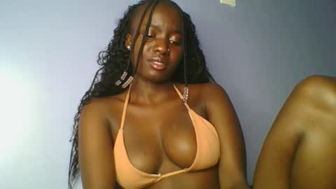 Snapshot of cutie_choco chatting on 20, 12, 2025 cutie_choco online show from 20, 12, 2025