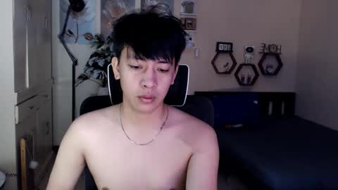 Snapshot of cutie_cumshow chatting on 17, 1, 2026 Neil Taylor online show from 17, 1, 2026