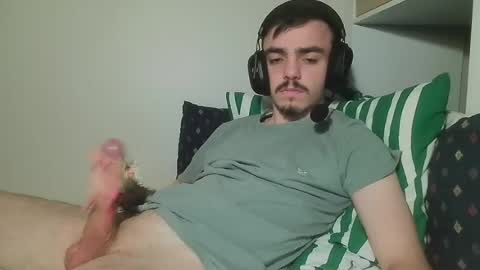 cutie garlix online show from 12, 7, 2026