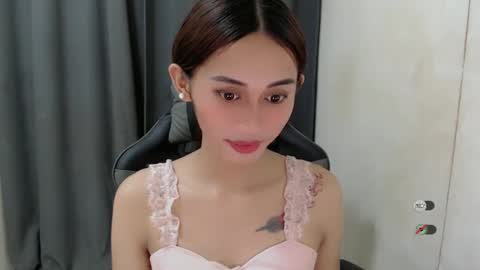 Snapshot of cutie_mitcha chatting on 23, 2, 2025 cutie_mitcha online show from 23, 2, 2025