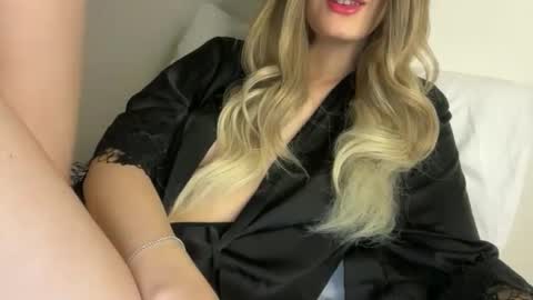 Call me cutie online show from 7, 4, 2026