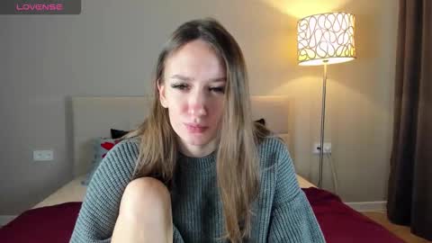 Snapshot of cutie_naughty_girl chatting on 4, 10, 2025 Kate online show from 4, 10, 2025