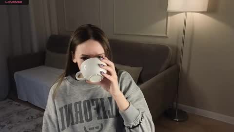 Snapshot of cutie_naughty_girl chatting on 15, 10, 2025 Kate online show from 15, 10, 2025