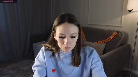 Snapshot of cutie_naughty_girl chatting on 17, 11, 2025 Kate online show from 17, 11, 2025