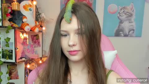 Snapshot of cutierori chatting on 29, 12, 2024 Rori  Instagram cutierori  online show from 29, 12, 2024