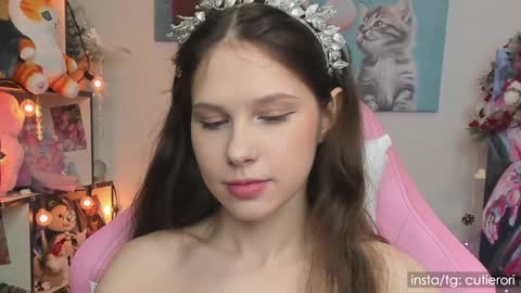 Snapshot of cutierori chatting on 13, 1, 2025 Rori  Instagram cutierori  online show from 13, 1, 2025