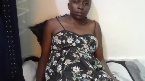 cutlucy25 online show from 2, 4, 2026