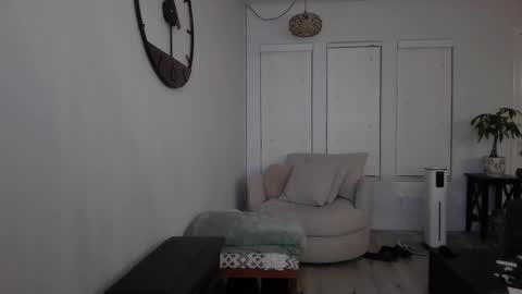 Snapshot of cwbym chatting on 21, 12, 2025 cwbym online show from 21, 12, 2025
