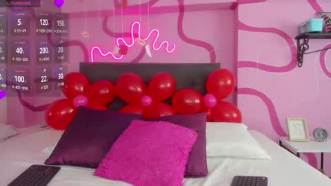 Cyan online show from 15, 2, 2025