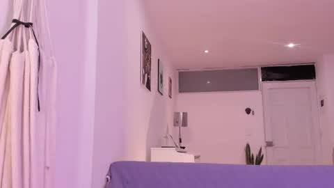 Snapshot of cyan_xo chatting on 25, 6, 2026 Cyan online show from 25, 6, 2026
