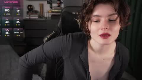 Helen Blossom online show from 29, 5, 2026