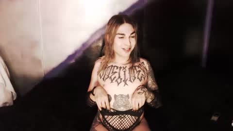 Nikki online show from 25, 12, 2024