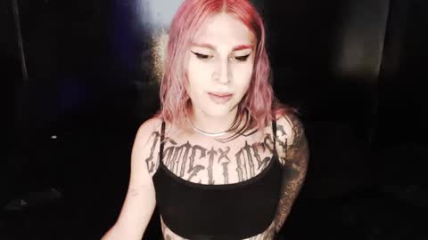 Nikki online show from 3, 10, 2025