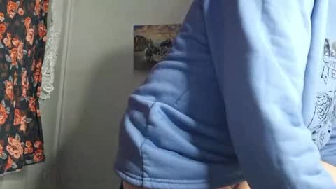 Cyndee Winter online show from 11, 4, 2026