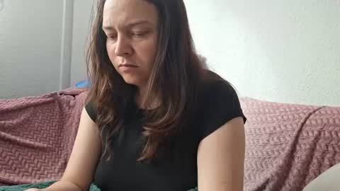 Cyndee Winter online show from 17, 6, 2026