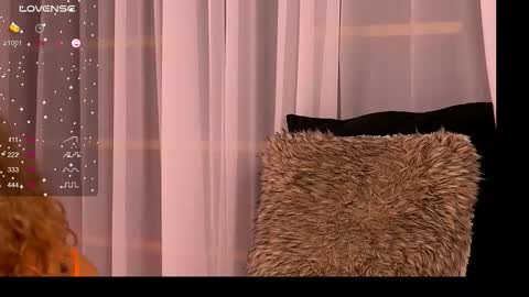 Snapshot of cynthiawest chatting on 13, 10, 2025 Ivy online show from 13, 10, 2025