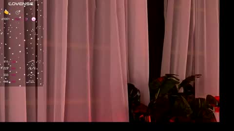 Snapshot of cynthiawest chatting on 15, 10, 2025 Ivy online show from 15, 10, 2025