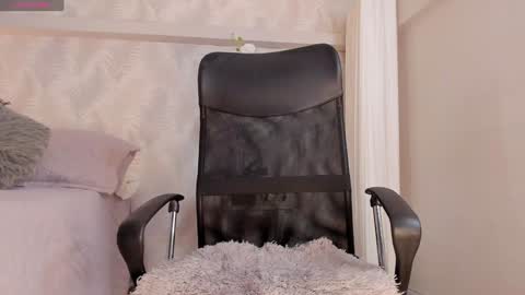 cyntia_adams online show from 27, 12, 2024