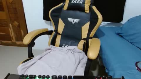 Snapshot of czarina69 chatting on 13, 2, 2026 czarina69 online show from 13, 2, 2026