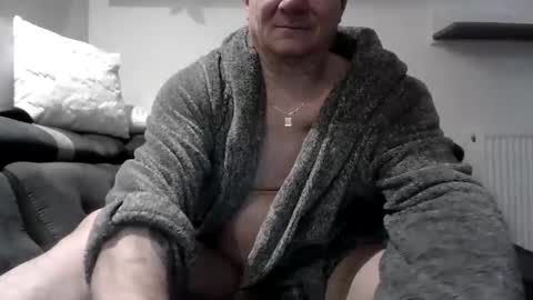 Snapshot of czerbis chatting on 18, 12, 2024 czerbis online show from 18, 12, 2024