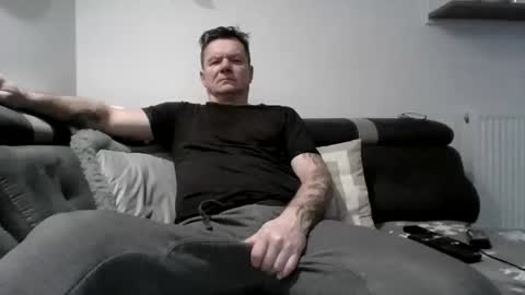 Snapshot of czerbis chatting on 6, 1, 2025 czerbis online show from 6, 1, 2025