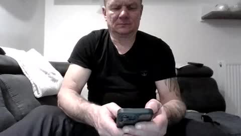 Snapshot of czerbis chatting on 8, 2, 2025 czerbis online show from 8, 2, 2025