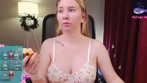 Snapshot of d0nna_ chatting on 17, 12, 2024 Donna online show from 17, 12, 2024